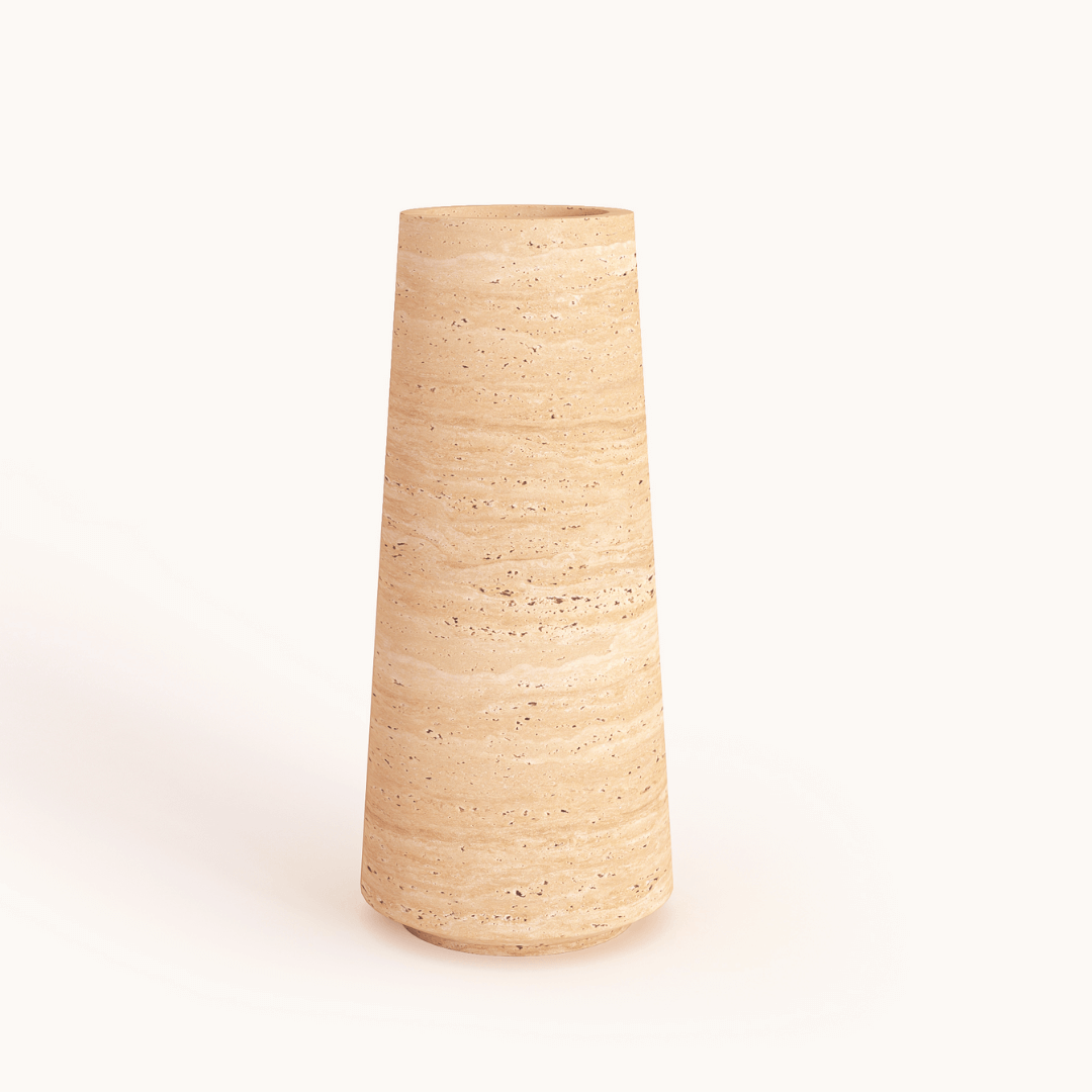 Vase en travertin beige classique